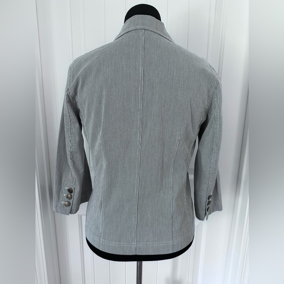 CHRISTOPHER & BANKS BLUE & WHITE PINSTRIPE STRETCH 2 PC SUIT Sz 10 - Picture 4 of 16